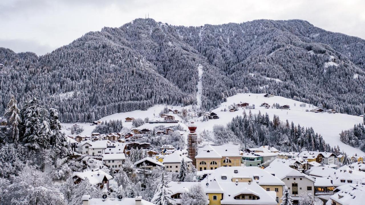 Appartchalet La Rondula Aparthotel Ortisei Eksteriør bilde